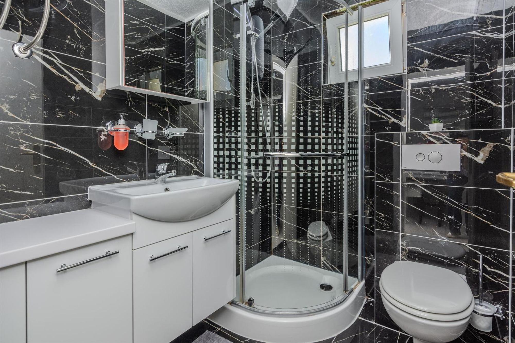 Apartments Lucica Вир Екстер'єр фото