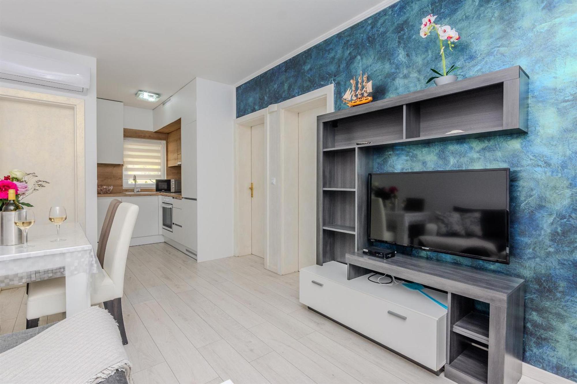 Apartments Lucica Вир Екстер'єр фото